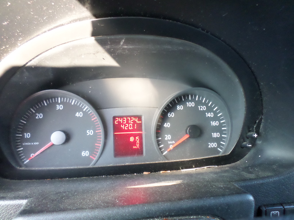Volkswagen Crafter 30 2.5 TDI  - náhľad