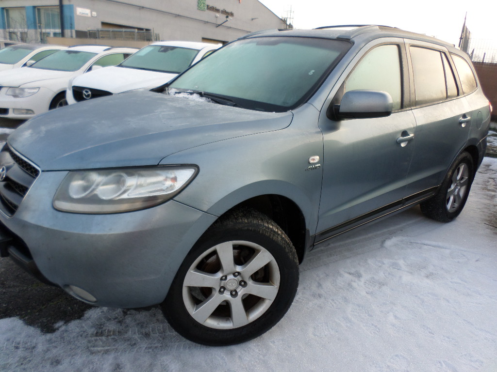Hyundai Santa Fe 2.2 CRDi VGT 155k Active - náhľad