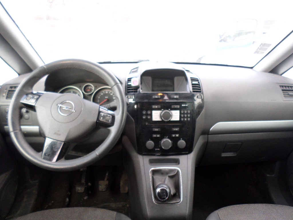 Opel Zafira 1.7 DTR Enjoy - náhľad