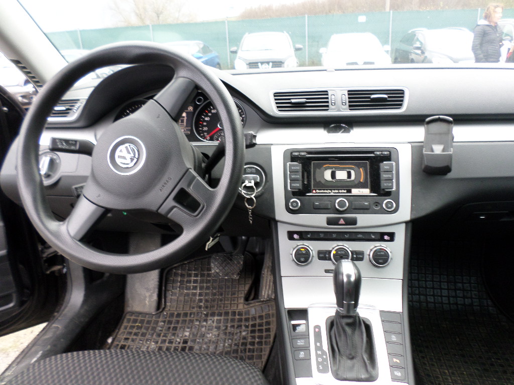 Volkswagen Passat 2.0 TDI BMT Comfortline - náhľad