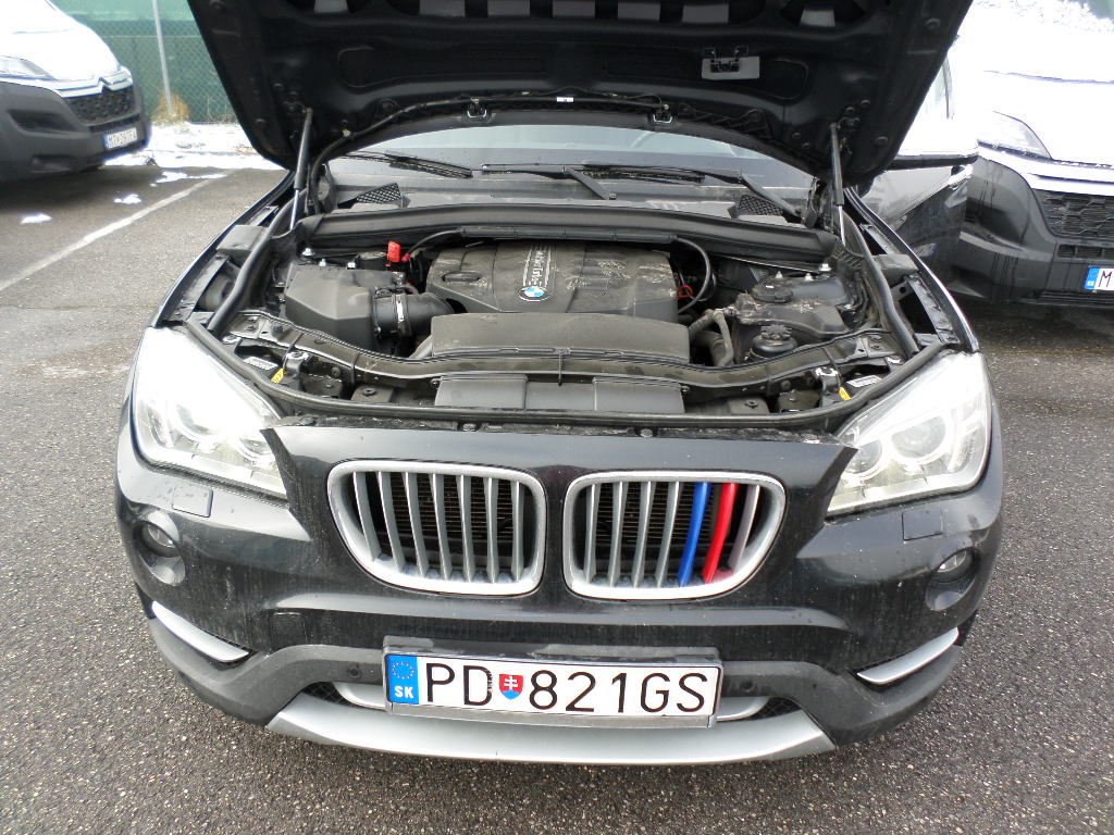 BMW X1 xDrive 20i A/T - náhľad